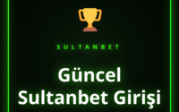 Güncel Sultanbet girişi için kullanılan dizüstü bilgisayar ve akıllı telefon.